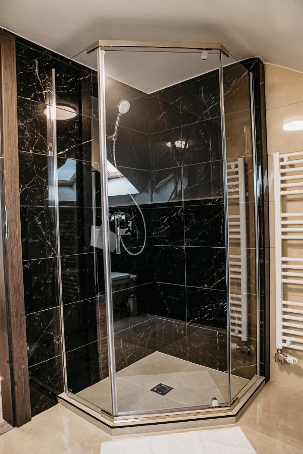 Cedrus Club Hotel Balassagyarmat Экстерьер фото